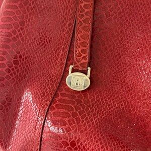 Red Leather Shoulder Bag ⭐️Gold Interior Designer